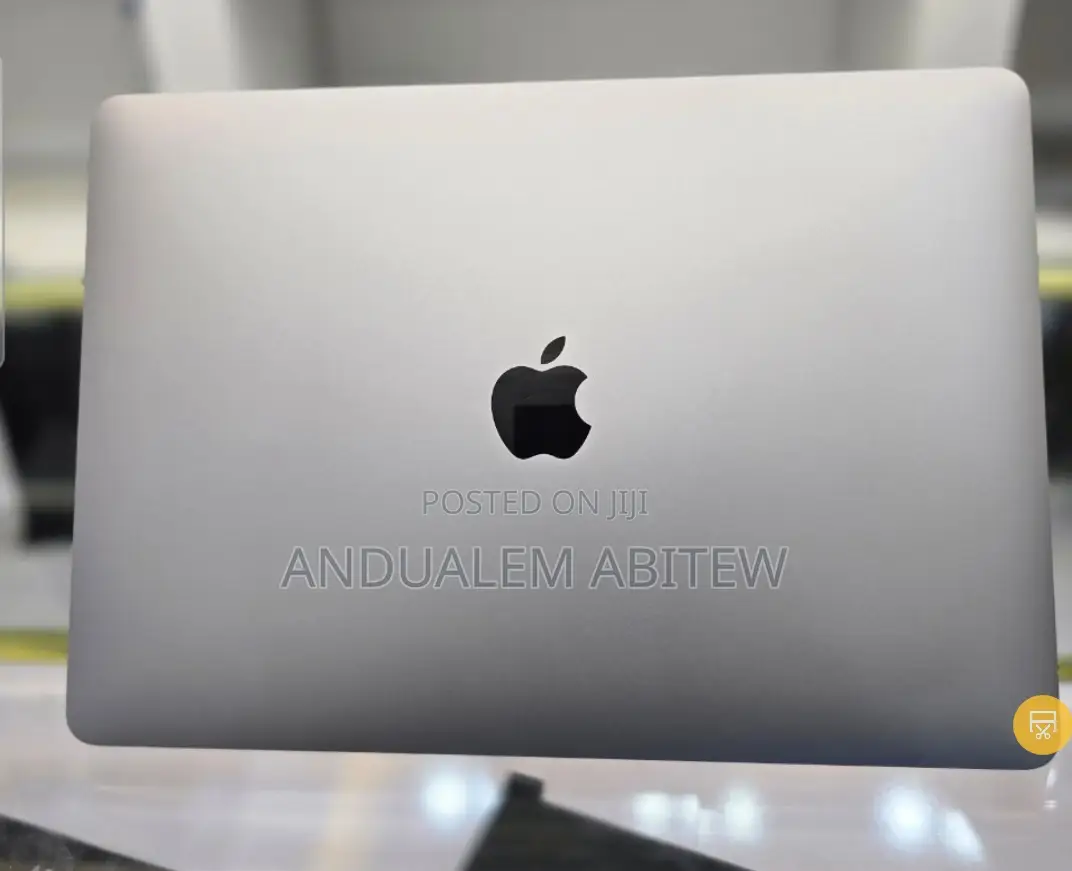 New Laptop Apple MacBook Air 2020 M1 8GB Apple M1 SSD 256GB