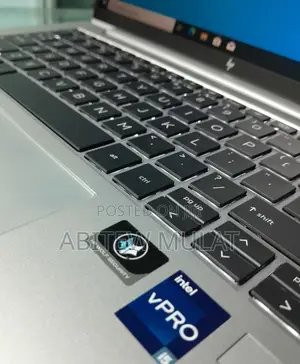 New Laptop HP EliteBook 840 G9 16GB Intel Core I5 SSD 512GB