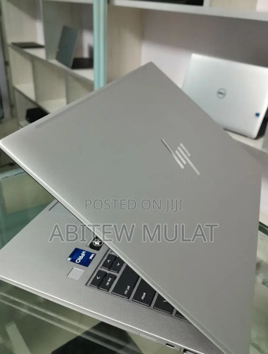 New Laptop HP EliteBook 840 G9 16GB Intel Core I5 SSD 512GB