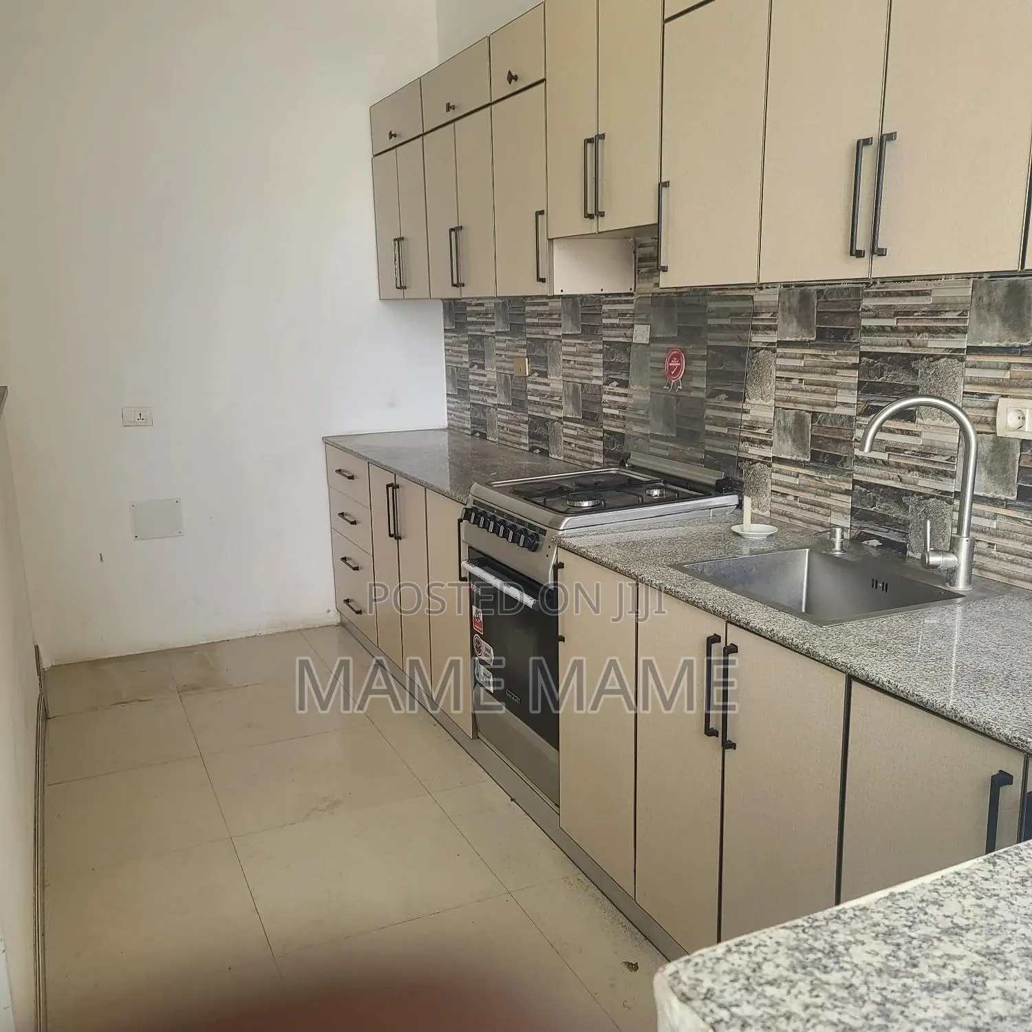3bdrm Apartment in Addis Abeba, Bole for rent