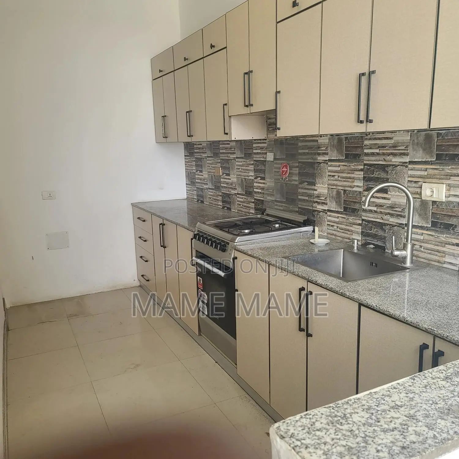 3bdrm Apartment in Addis Abeba, Bole for rent