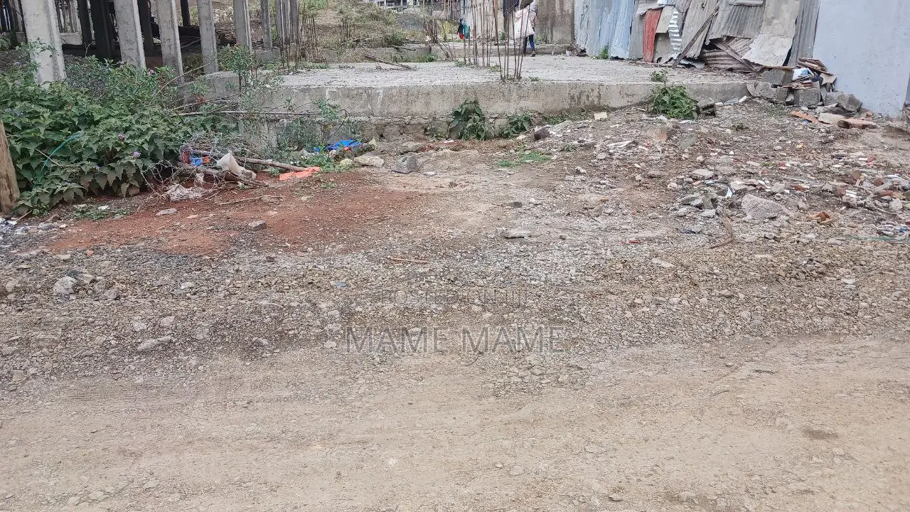 6bdrm House in Addis Abeba, Bole for sale