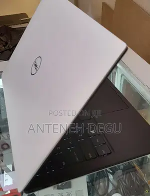 New Laptop Dell XPS 13 16GB Intel Core I7 SSD 512GB