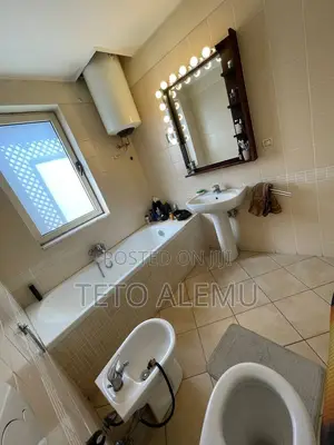 6bdrm House in የሚሸጥ ቤት ሰሚት, Bole for sale