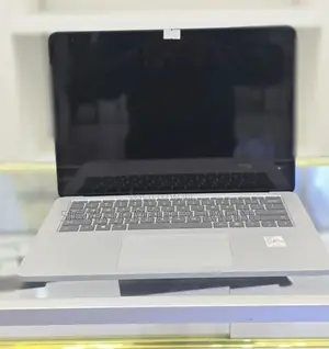 New Laptop Microsoft Surface 32GB Intel Core I7 SSD 1T