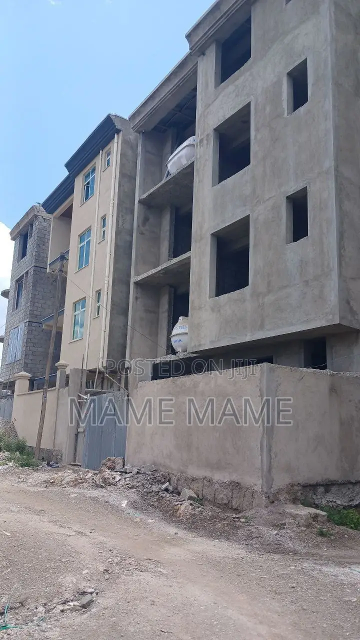 6bdrm House in Addis Abeba, Bole for sale