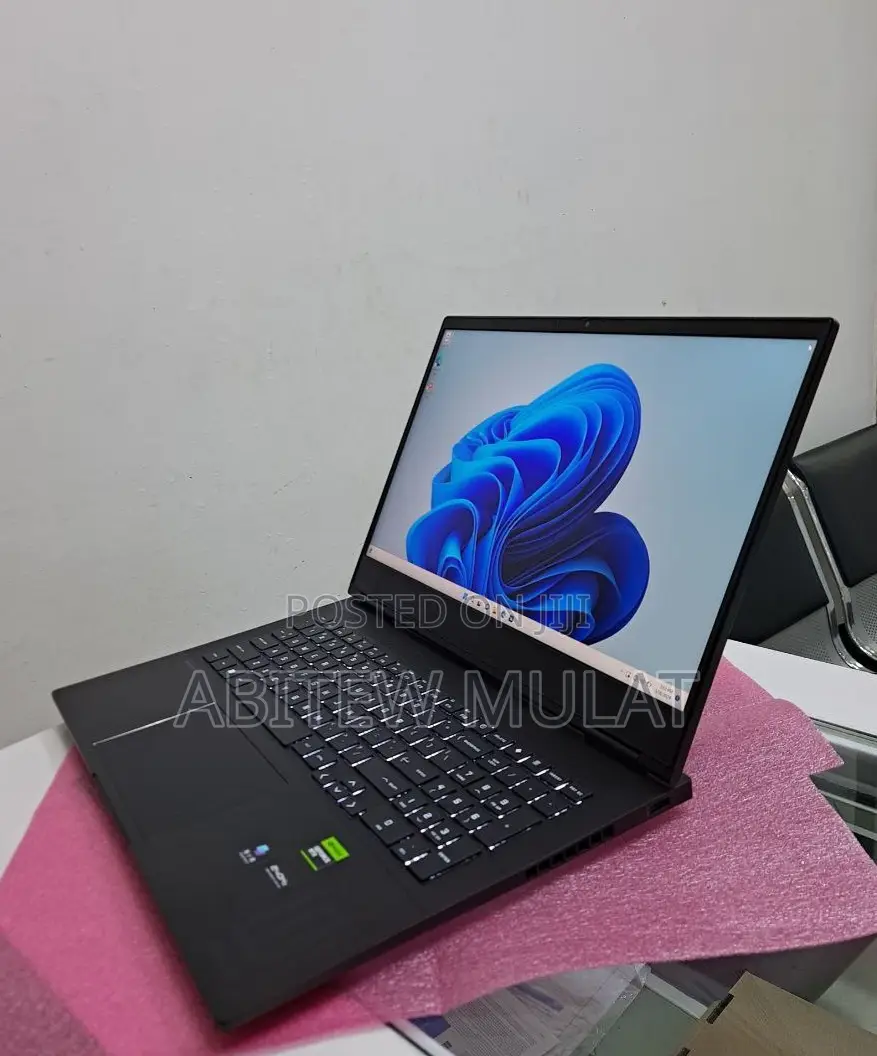 New Laptop HP Omen 16 16GB Intel Core I9 SSD 1T