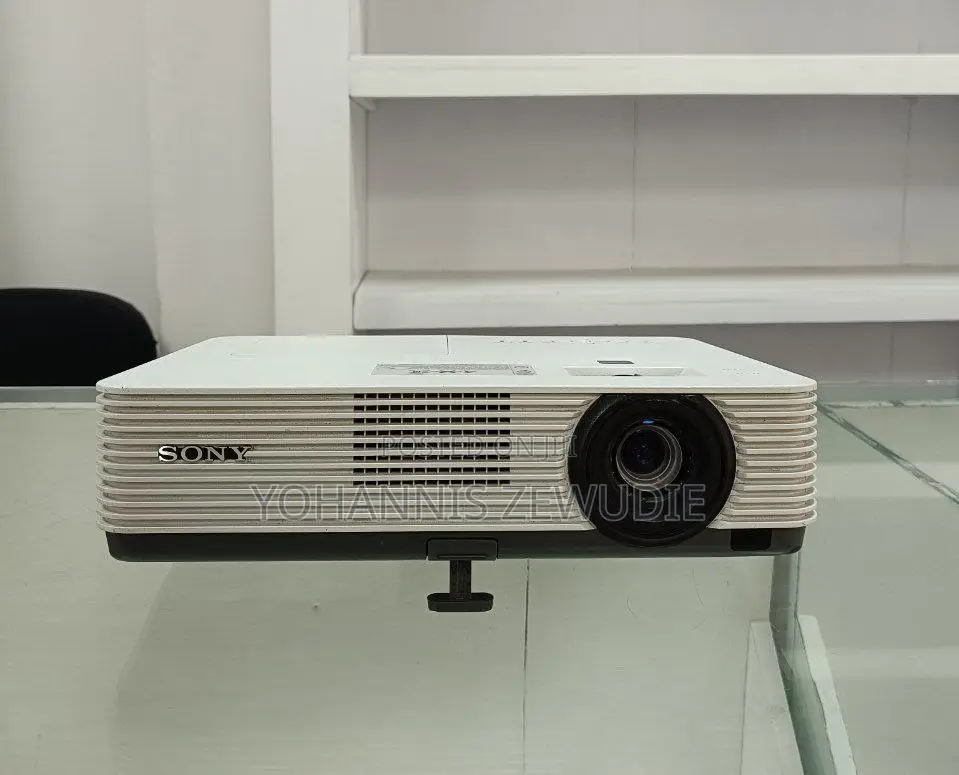 Sony VPL-DX221 Projector