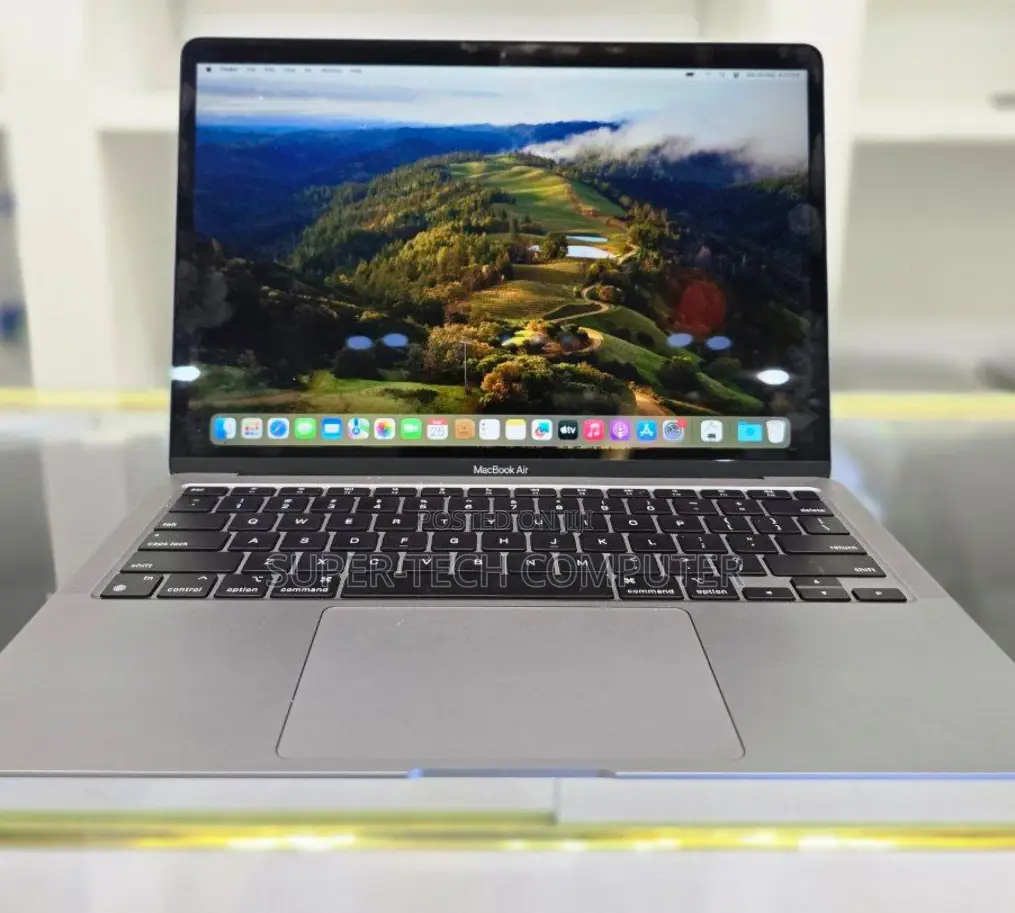 New Laptop Apple MacBook Air 2020 M1 8GB Apple M1 SSD 256GB