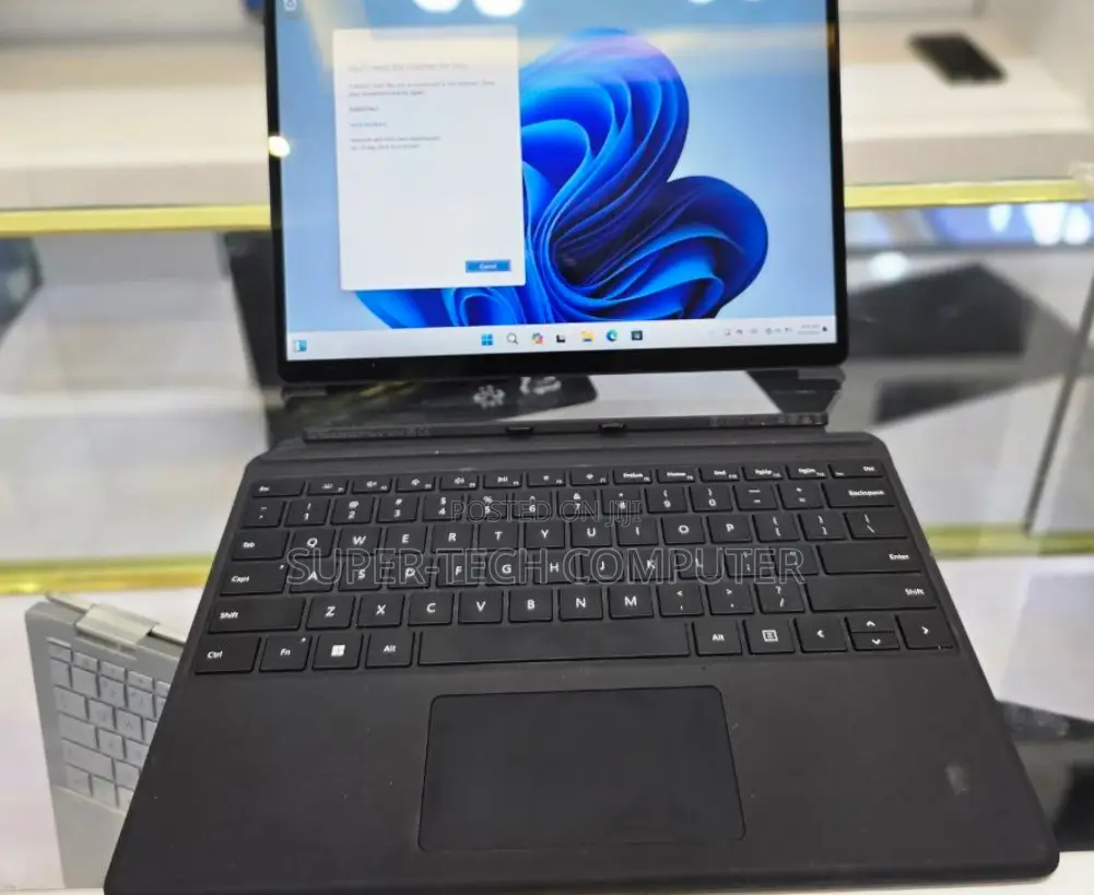 New Laptop Microsoft Surface Pro 9 16GB Intel Core I5 SSD 256GB