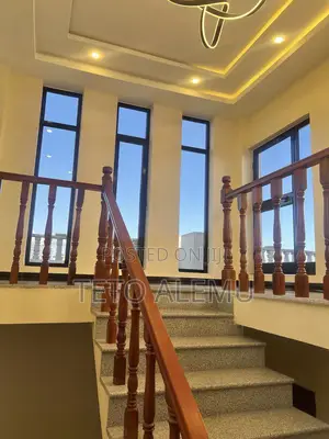 5bdrm House in የሚሸጥ ቤት አያት, Bole for sale