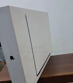 New Apple MacBook Air 2024 M3 15-Inch 8GB Apple M3 Pro SSD 512GB