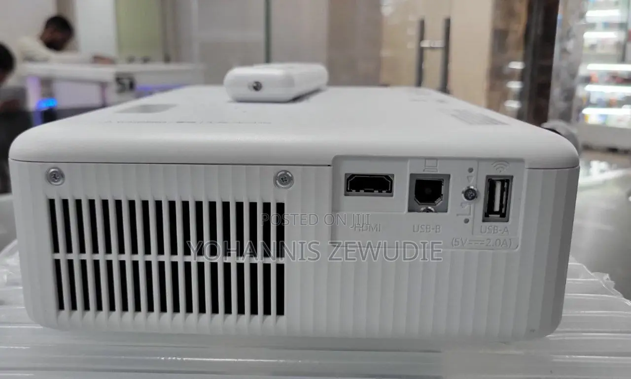 Epson Projector CO-W01