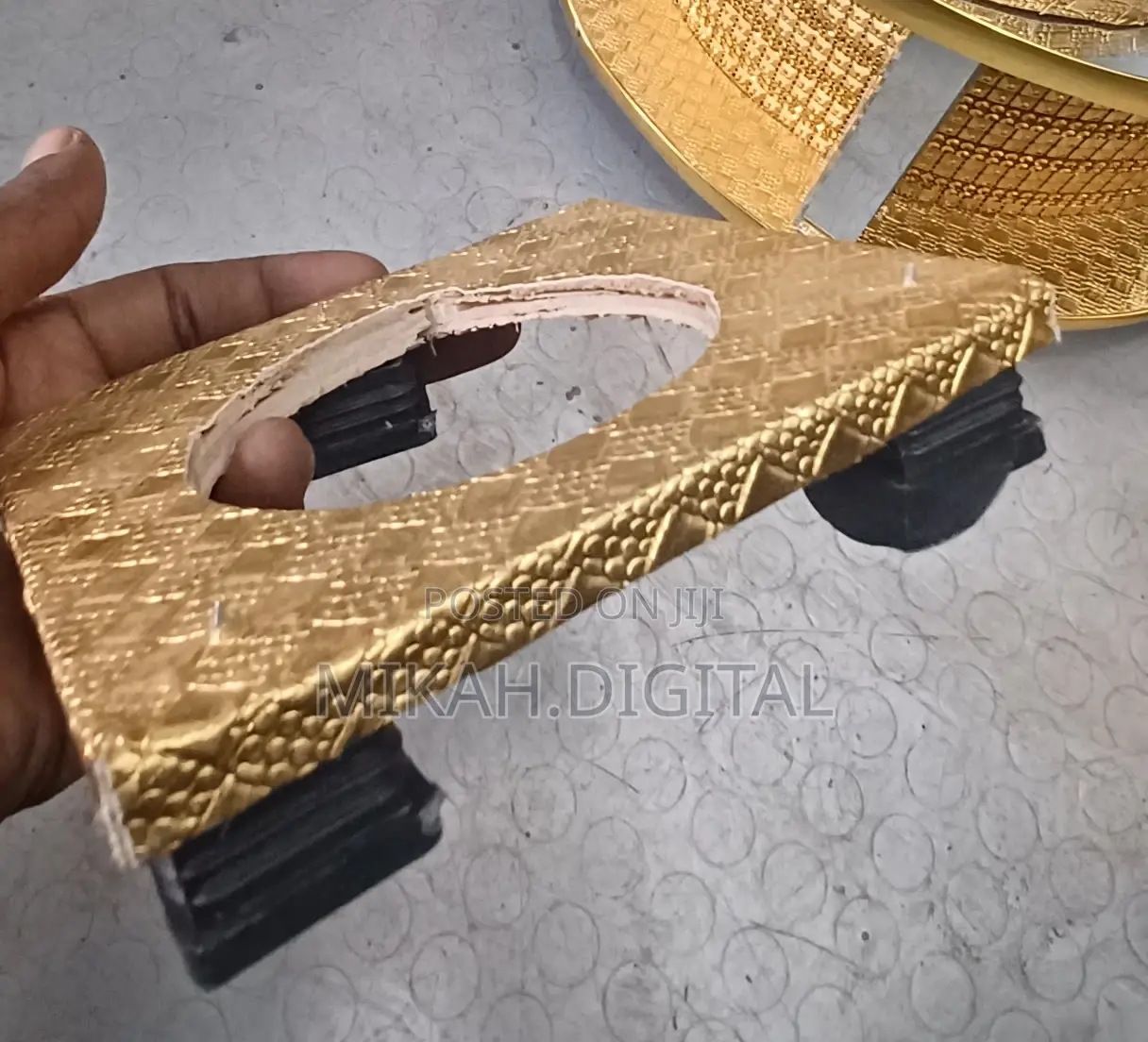 Golden Silver Circular Rekebot ከነ ሙሉ እቃው