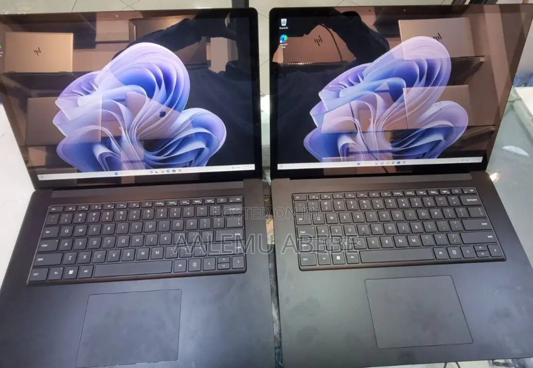 New Laptop Microsoft Surface 16GB Intel Core I7 SSD 1T