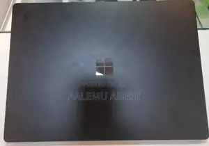 New Laptop Microsoft Surface 16GB Intel Core I7 SSD 1T