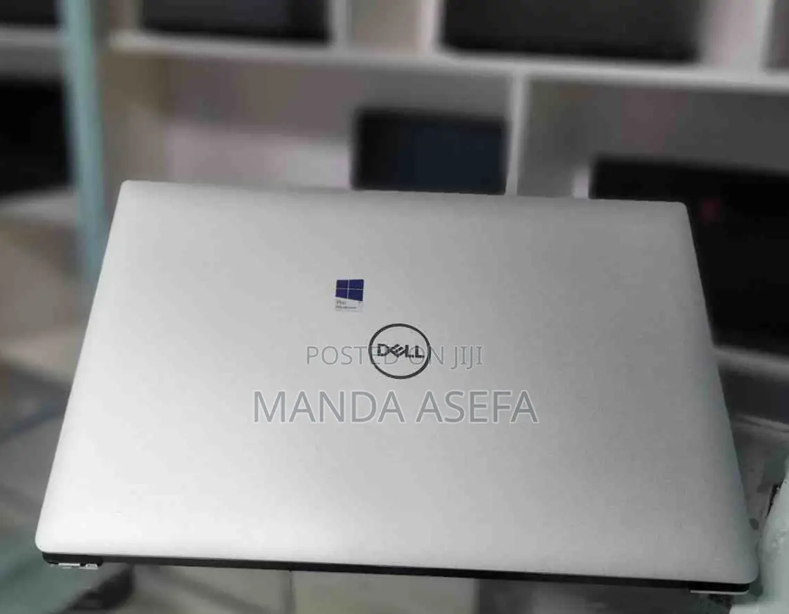 New Laptop Dell 16GB Intel Core I7 SSD 512GB