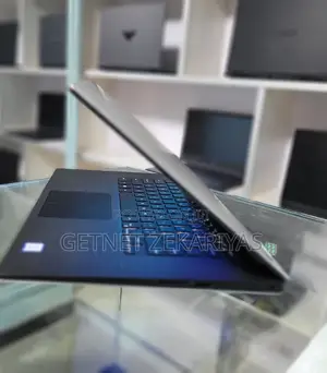 New Laptop Dell Precision 15 5510 16GB Intel Core I9 SSD 512GB