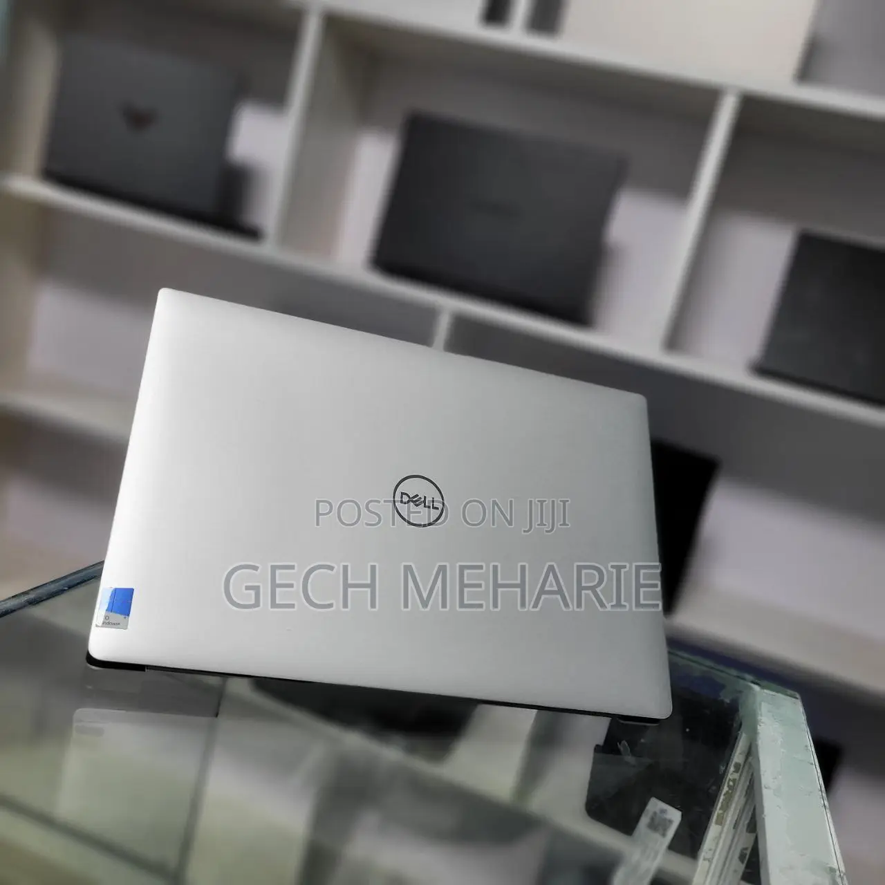 New Laptop Dell Precision 15 3520 16GB Intel Core I9 SSD 512GB