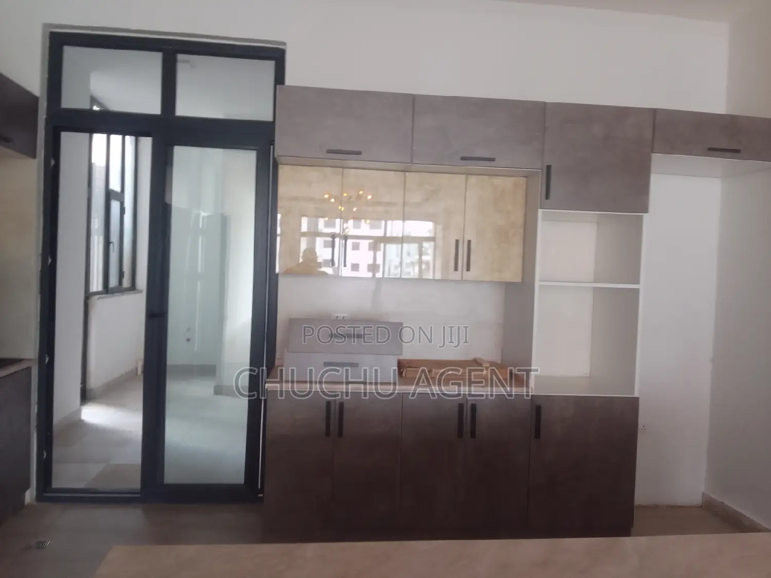 3bdrm Apartment in Bole for sale