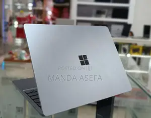 New Laptop Microsoft Surface 8GB SSD 512GB