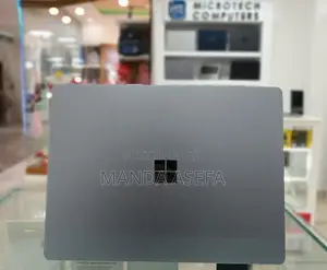 New Laptop Microsoft Surface 8GB SSD 512GB