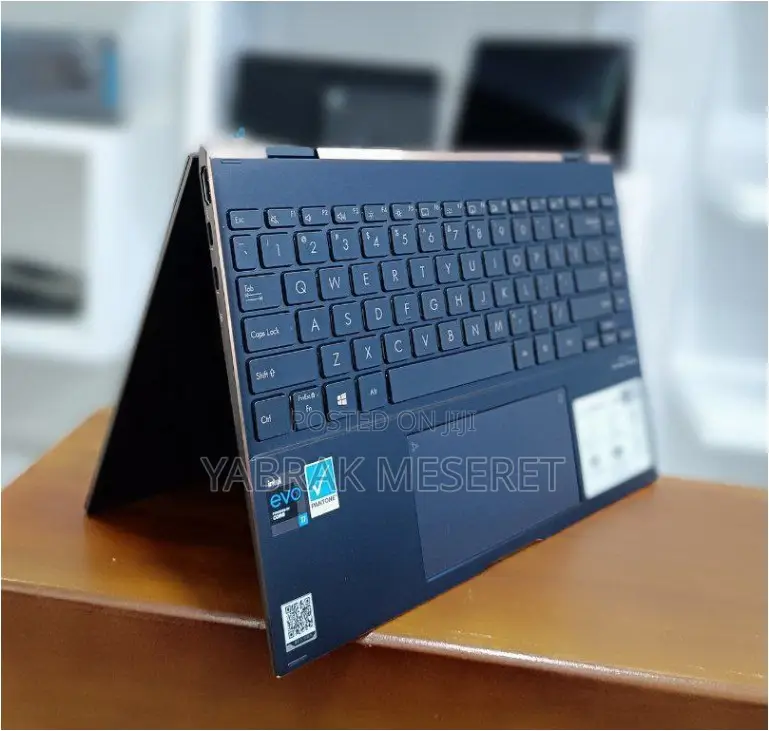 New Laptop Asus ZenBook Flip UX360UA 16GB Intel Core I7 SSD 1T