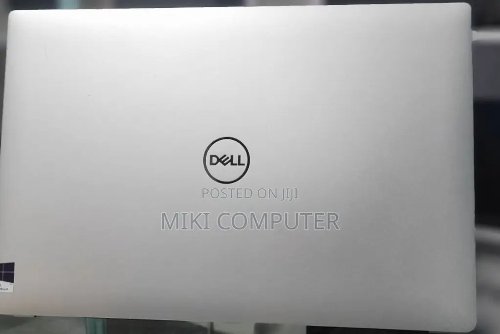 New Laptop Dell Precision 15 3541 16GB Intel Core I9 SSD 512GB