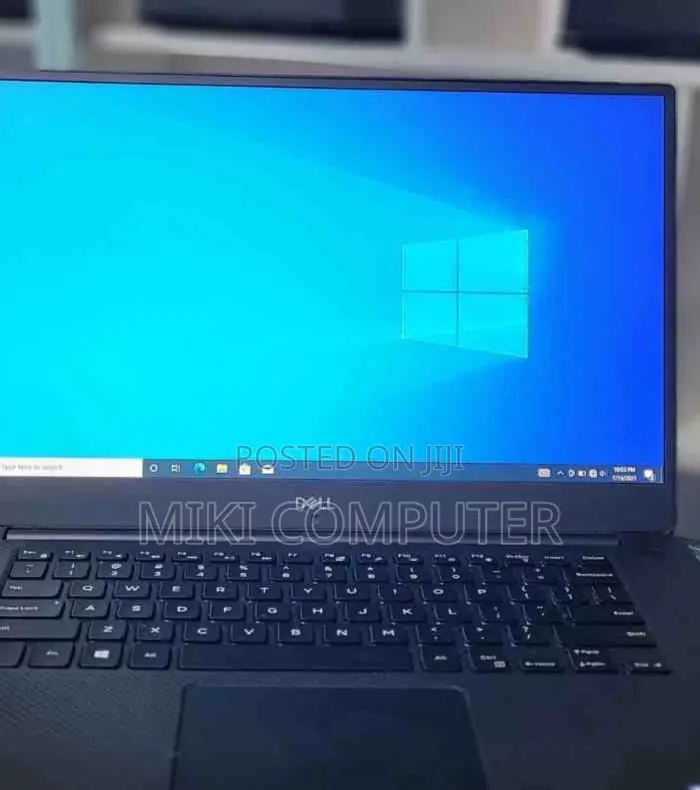 New Laptop Dell Precision 15 3541 16GB Intel Core I9 SSD 512GB