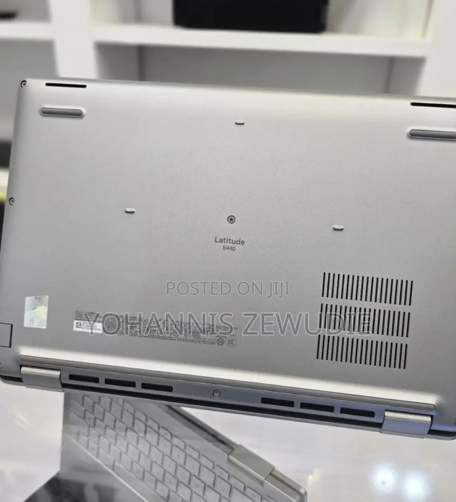 New Laptop Dell Latitude 5440 16GB Intel Core I7 SSD 256GB