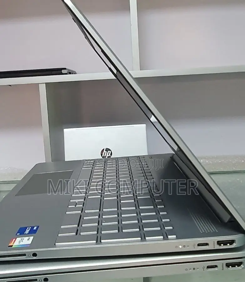 New Laptop HP Stream Notebook 16GB Intel Core I5 SSD 512GB