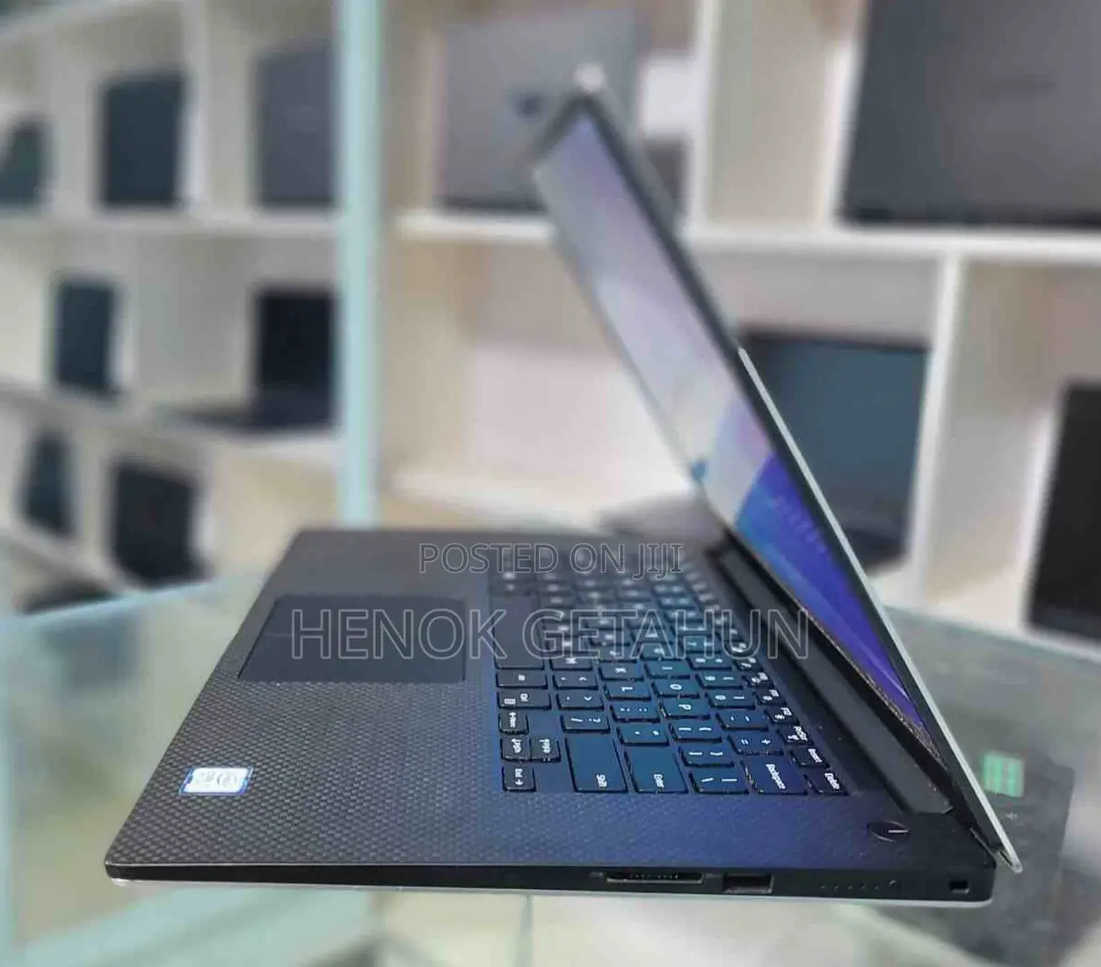 New Laptop Dell Precision 15 3520 16GB Intel Core I7 SSD 512GB