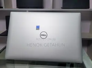 New Laptop Dell Precision 15 3520 16GB Intel Core I7 SSD 512GB