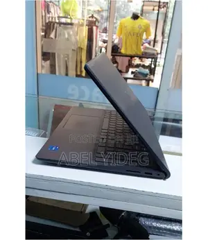 New Laptop Dell Inspiron 15 8GB Intel Core I5 SSD 256GB