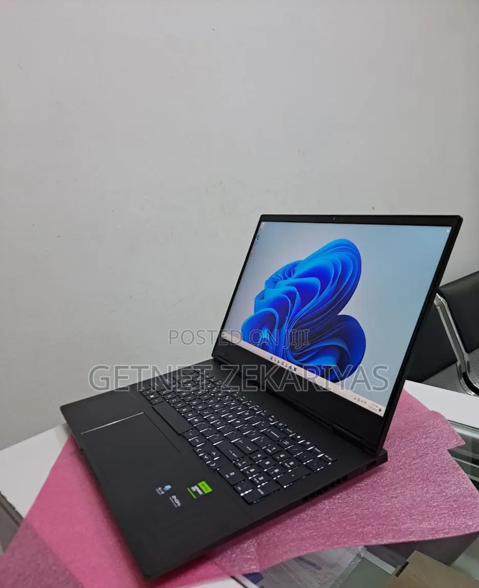 New Laptop HP Omen 16 16GB Intel Core I9 SSD 1T
