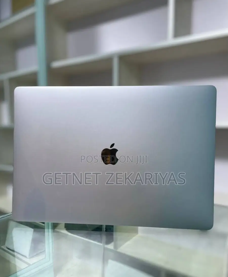 New Laptop Apple MacBook Pro 2019 32GB Intel Core I9 SSD 1T