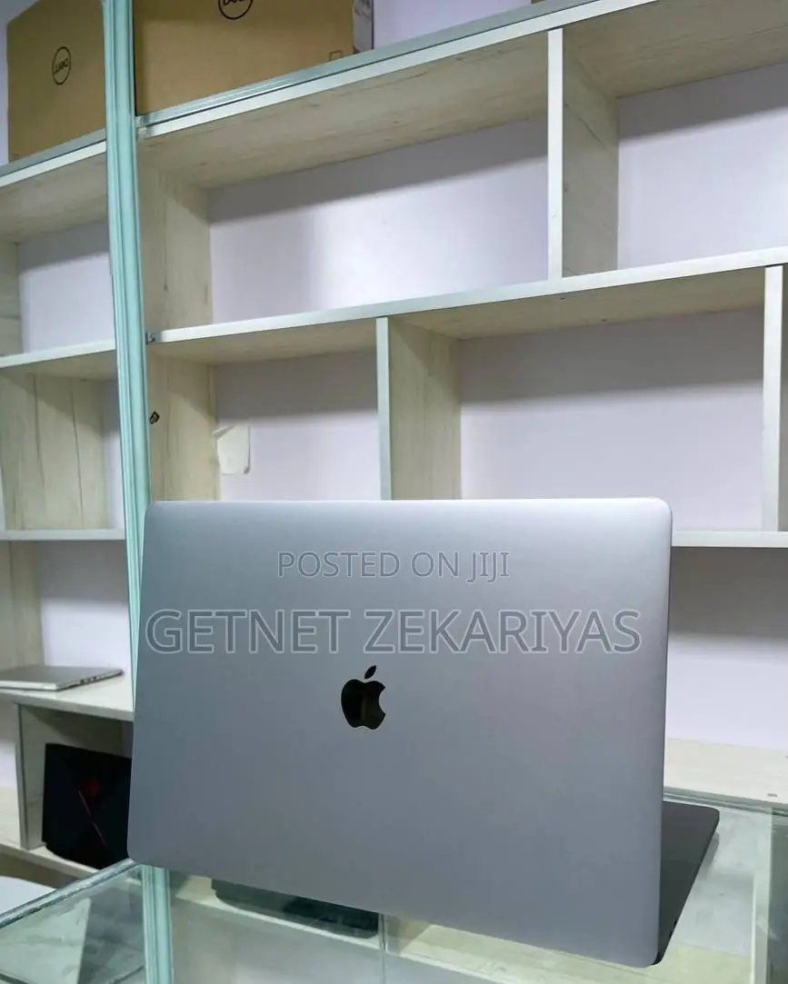 New Laptop Apple MacBook Pro 2019 32GB Intel Core I9 SSD 1T