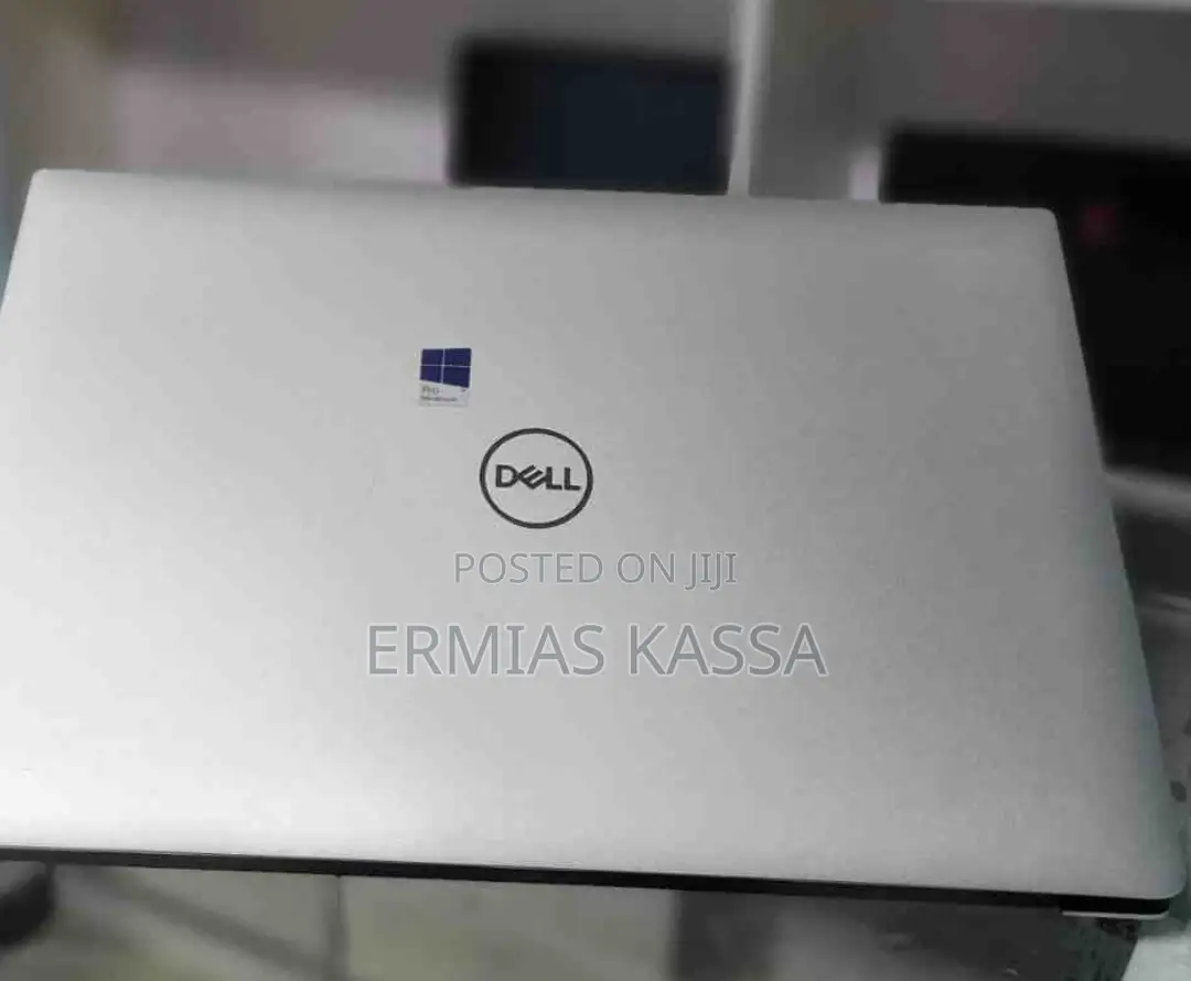 New Laptop Dell Precision 17 7720 16GB Intel Core I7 SSD 512GB