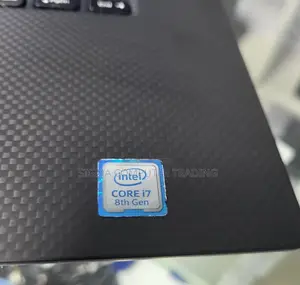 New Laptop Dell Precision 15 5520 16GB Intel Core I7 SSD 512GB