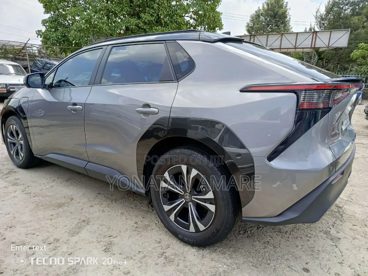 Toyota bZ4X 71.4 kWh AWD 2023 Gray