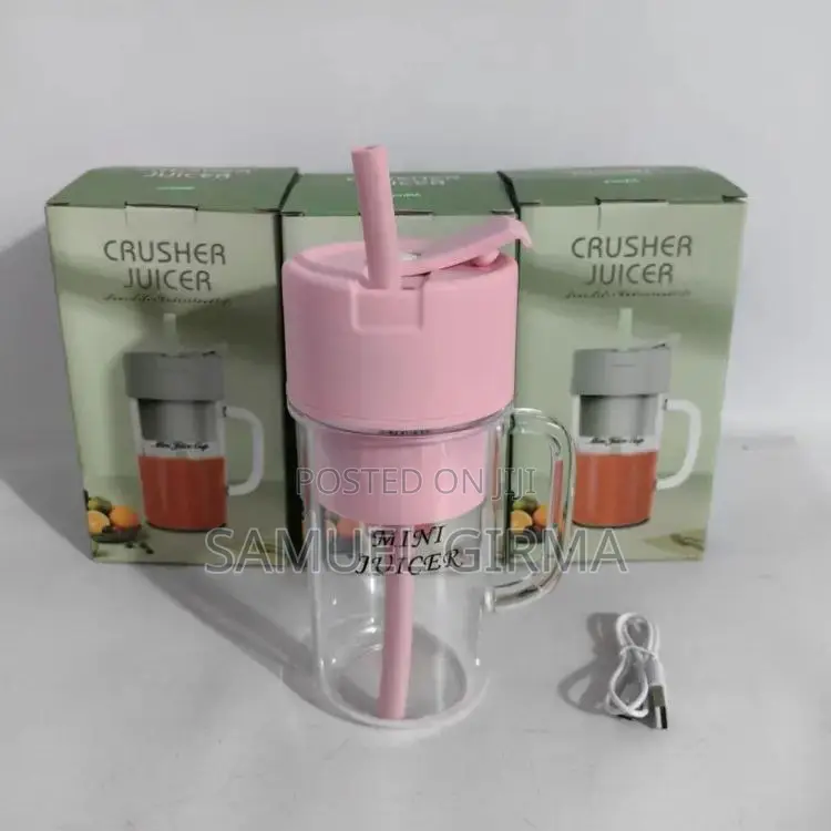 ~Rechargeable Juicer Cup With Straw