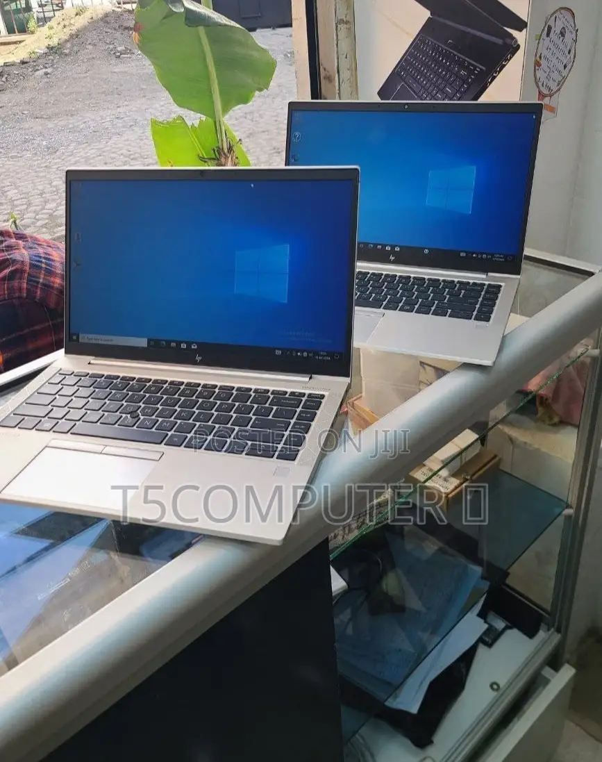 New Laptop HP EliteBook 840 16GB AMD Ryzen 5 SSD 512GB