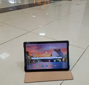 Photo - New Samsung Galaxy Tab A8 10.5 (2021) 64 GB Silver