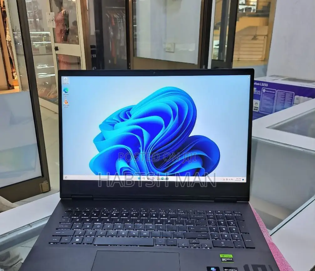 New Laptop HP Omen 16 16GB Intel Core I9 SSD 1T