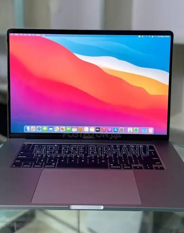 New Laptop Apple MacBook Pro 2019 32GB Intel Core I9 SSD 1T