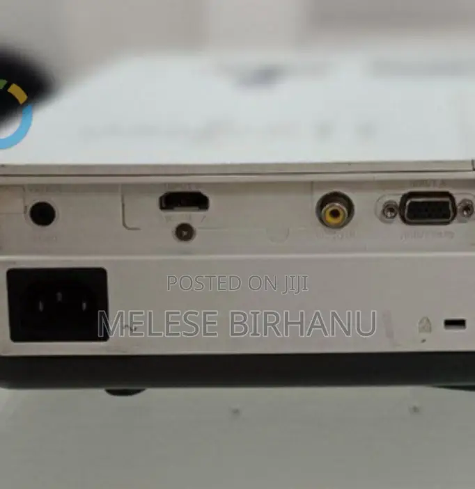 Used Sony VPL-DX221 PROKECTOR