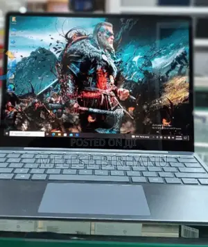 New Laptop Microsoft Surface 8GB Intel SSD 512GB