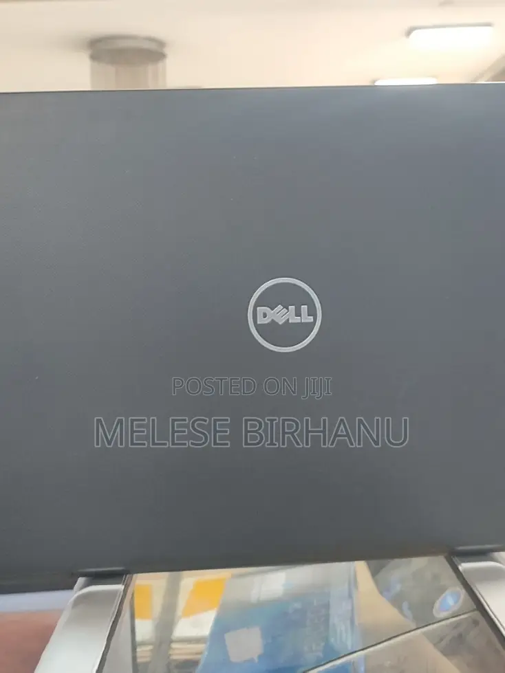New Laptop Dell Vostro 15 3000 4GB Intel Core I5 SSD 1T