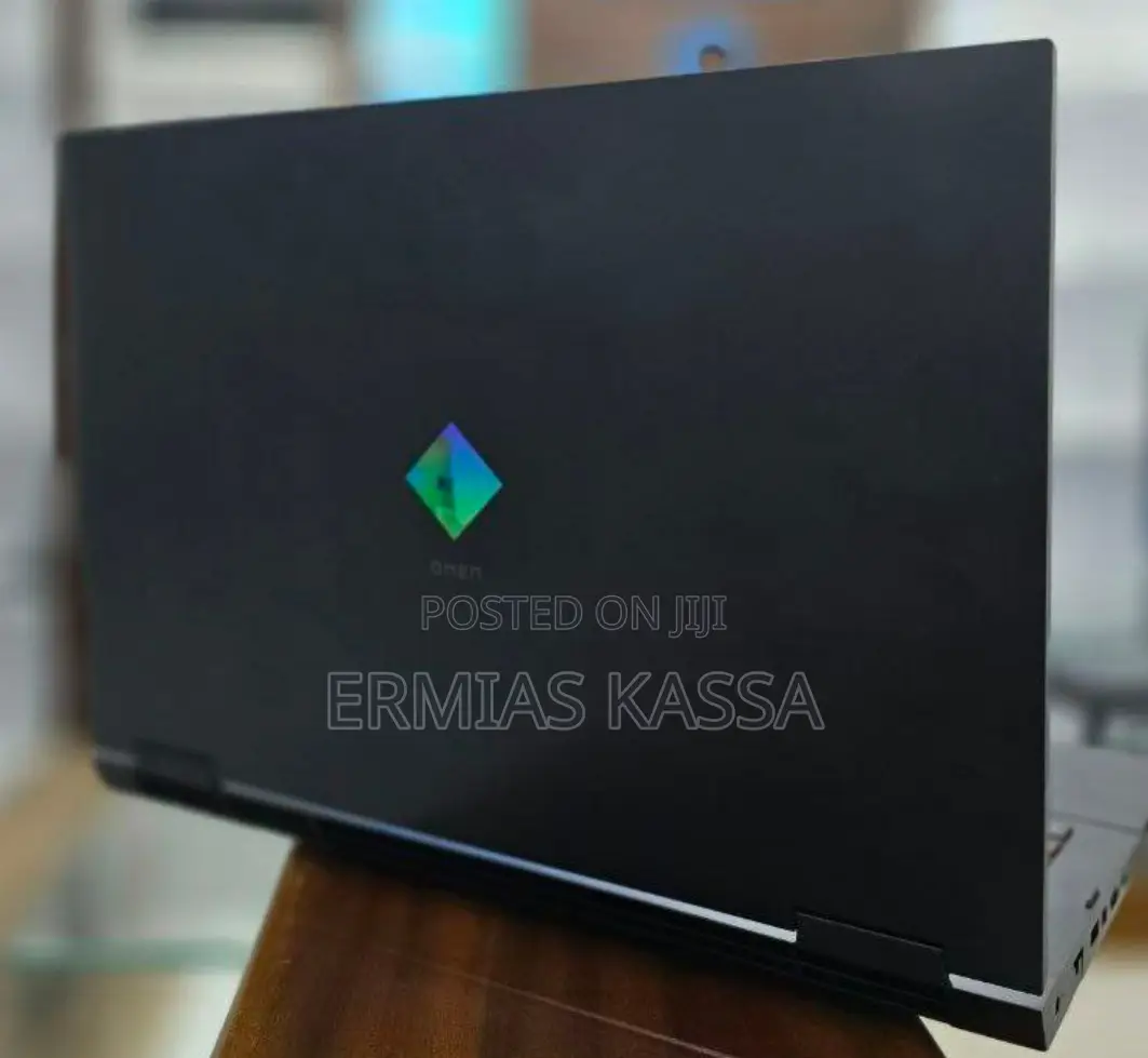 New Laptop HP Omen 17 16GB Intel Core I7 SSD 1T
