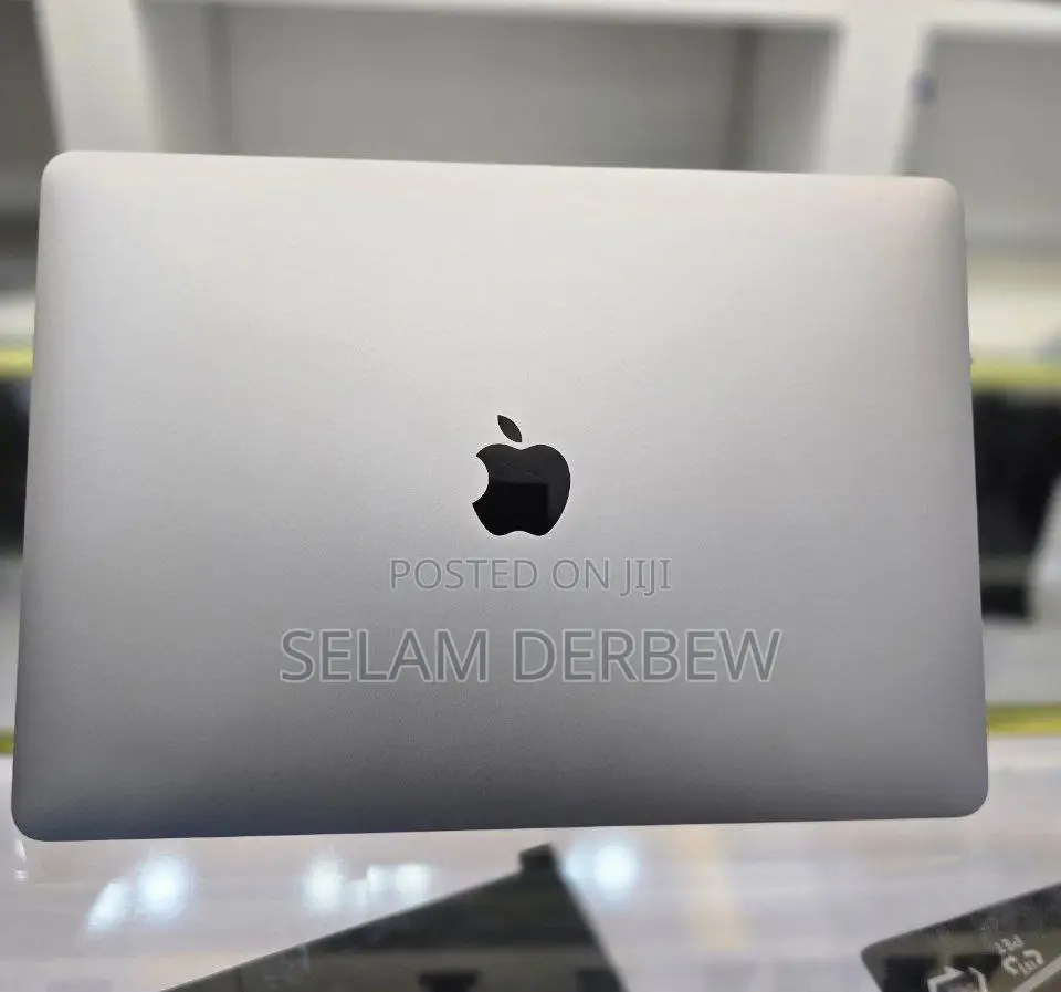 New Laptop Apple MacBook Air 2020 M1 8GB Apple M1 SSD 256GB